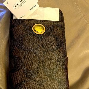 NWT Coach Universal Phone Case